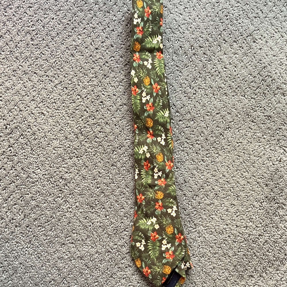 Barneys New York Green Floral Tie